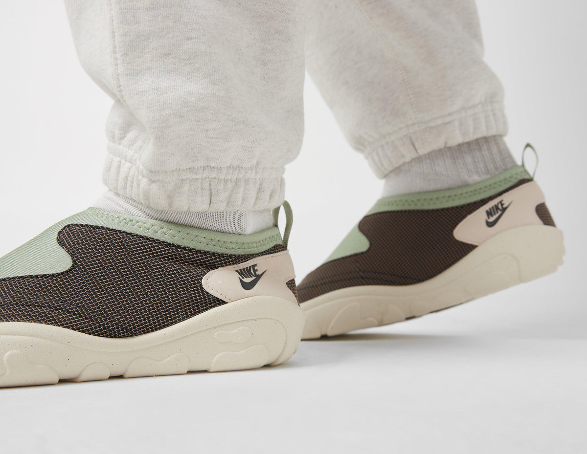 Nike Aqua Turf