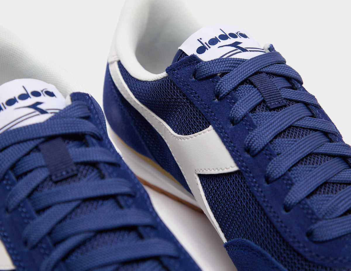 Diadora Cross