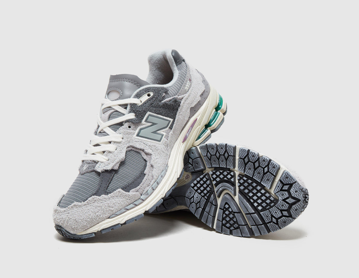 New Balance 2002R Protection Pack Women's