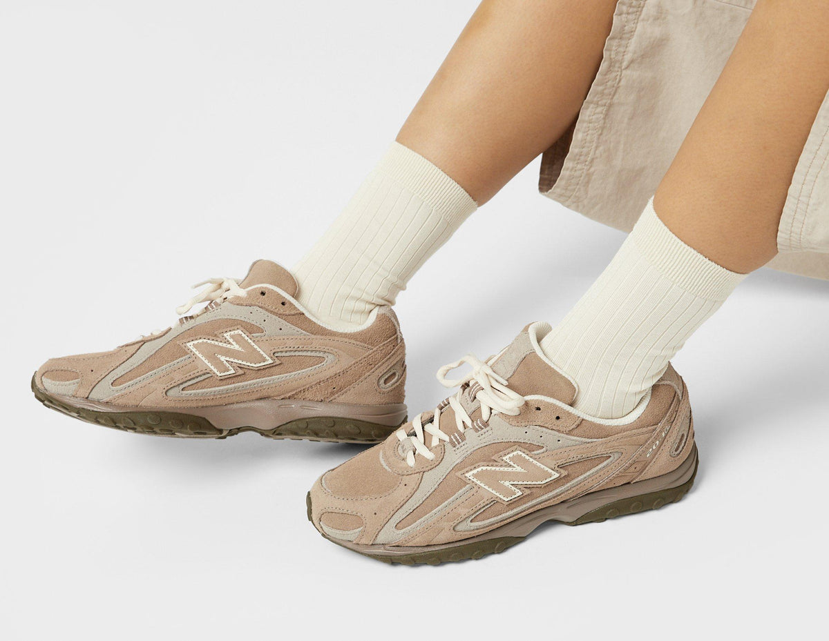 New Balance 204L Women's