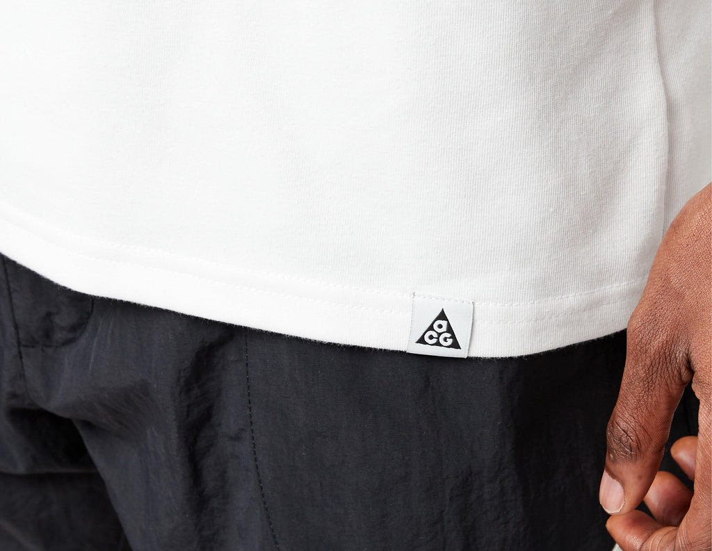 Nike ACG Dri-FIT Walkie T-Shirt