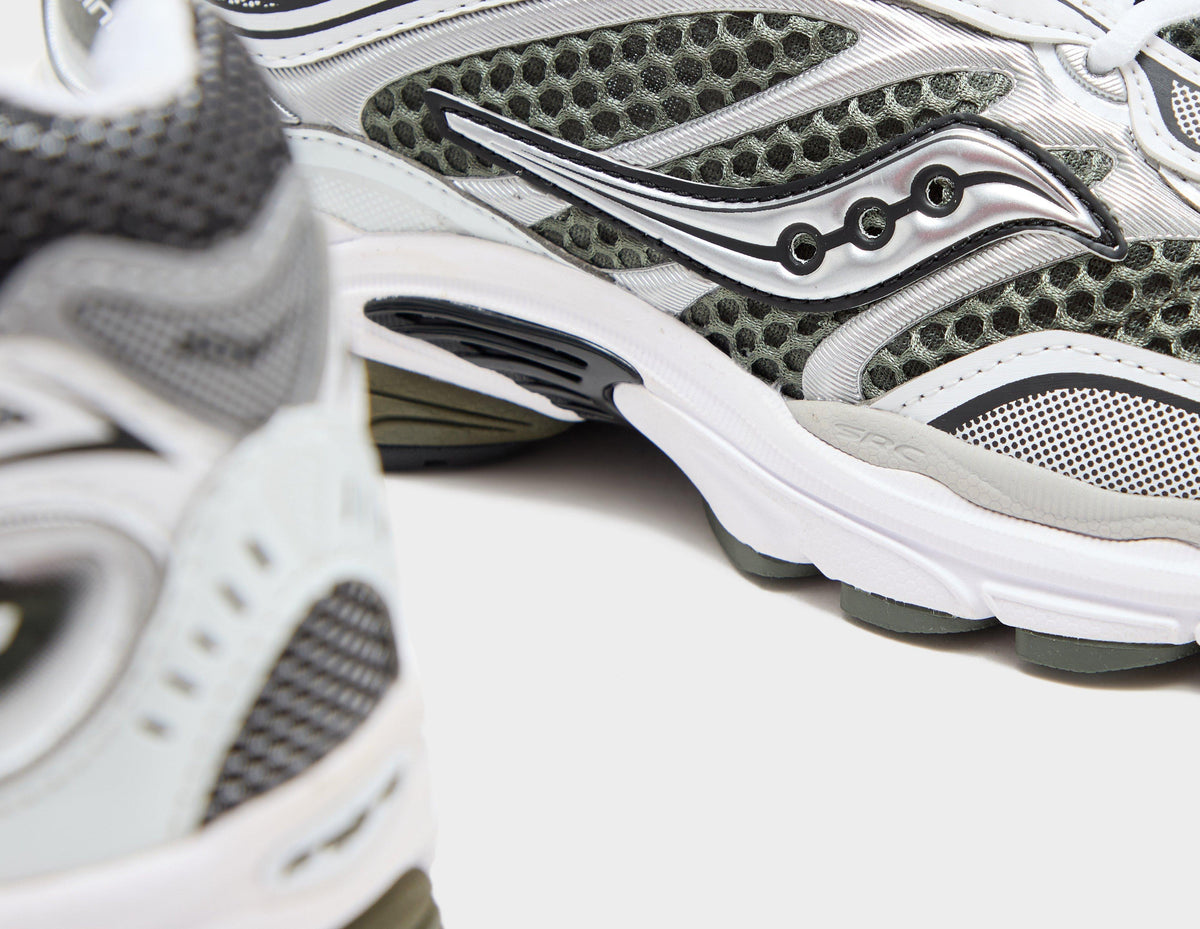 Saucony ProGrid Omni 9