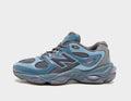 New Balance 983